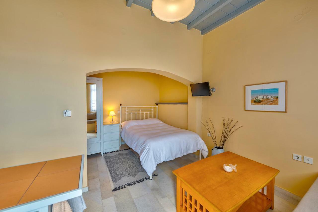 Island Of Luxury Apartments Ermoupoli Ngoại thất bức ảnh