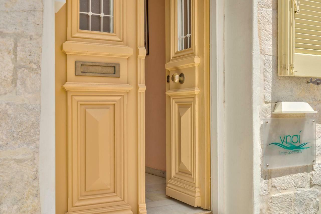 Island Of Luxury Apartments Ermoupoli Ngoại thất bức ảnh